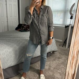 H&M Black and White Gingham Button Down Size 8 (Size M)